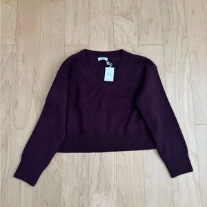 Sunday best sugar v-neck sweater